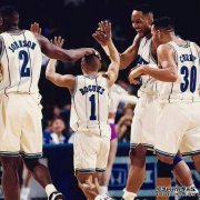 谁是NBA历史的上限？它不是Mu Mushu和Ewing。