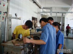 加强专业实践技能，提高学生的专业竞争力。