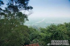 圣人有一个看世界的愿景，并试图将它描绘成好